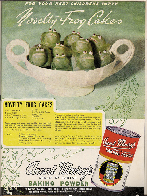 frog cakes
