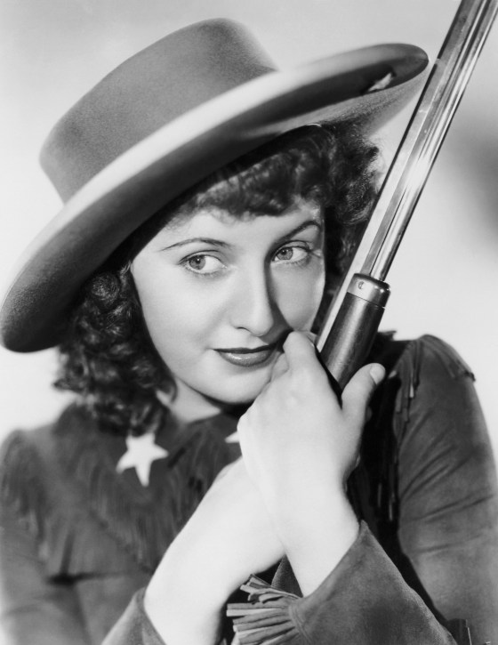 ANNIE OAKLEY 1904