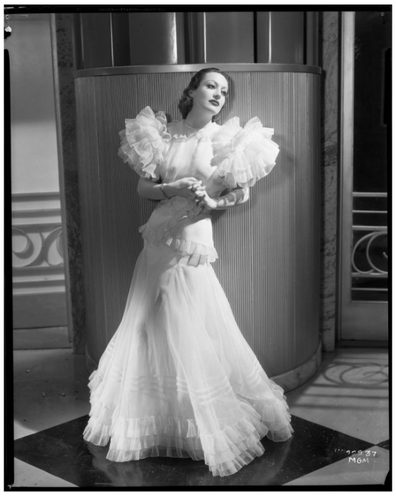 joan-crawford-mgm-portrait-by-hurrell-everett003