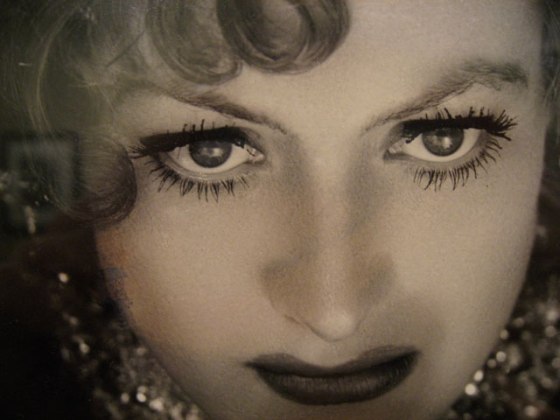 eyelashes-joan-crawford002