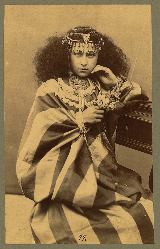 north african woman 1900