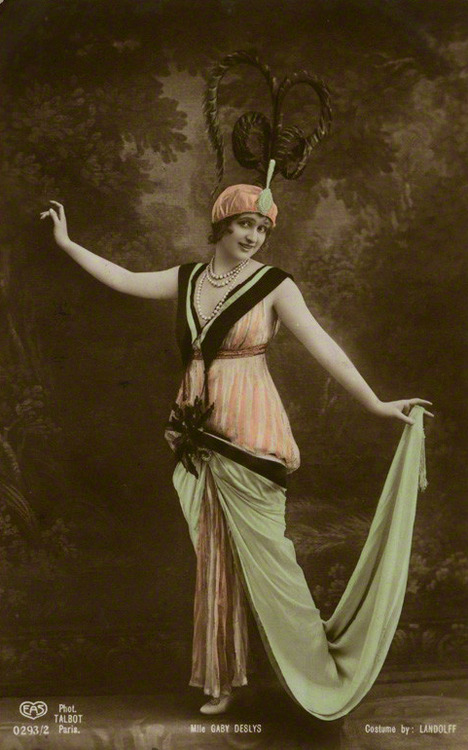 NPG Ax160401; Gaby Deslys (Marie-Elise Gabrielle Caire) by Talbot, published by  E.A. Schwerdtfeger & Co