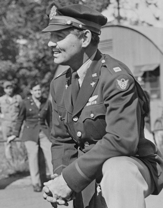 clark gable in uniform 1302802605