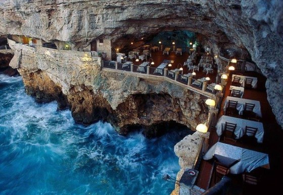 Italy Grotto Restaurant