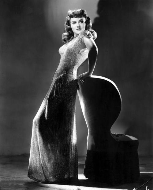 paulette goddard 3233