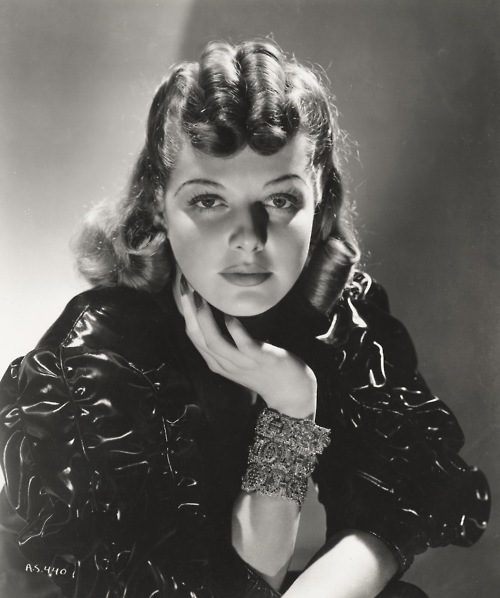 ann sheridan 24