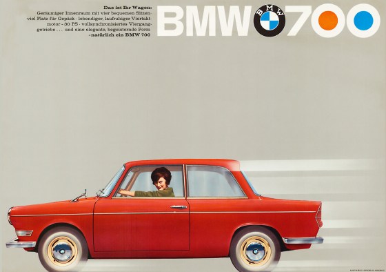 BMW 700