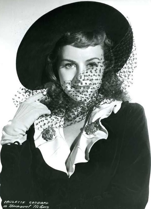 paulette goddard 2134