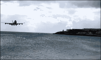 airplane landing st martin