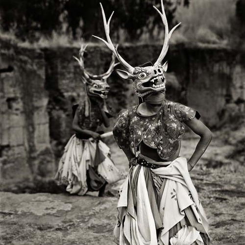 bhutan dancers