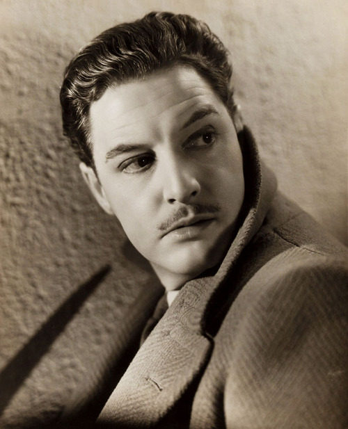 robert donat 23