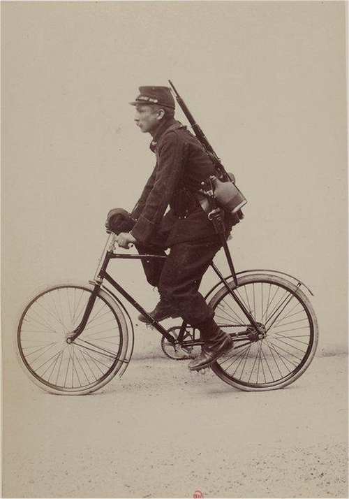 WWI SOLDIER BIKE 500