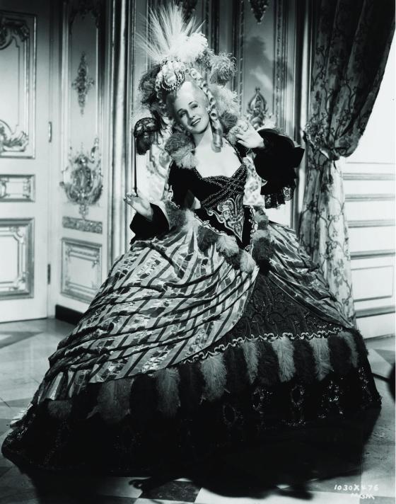 norma-shearer-in-marie-antoinette-(1938)