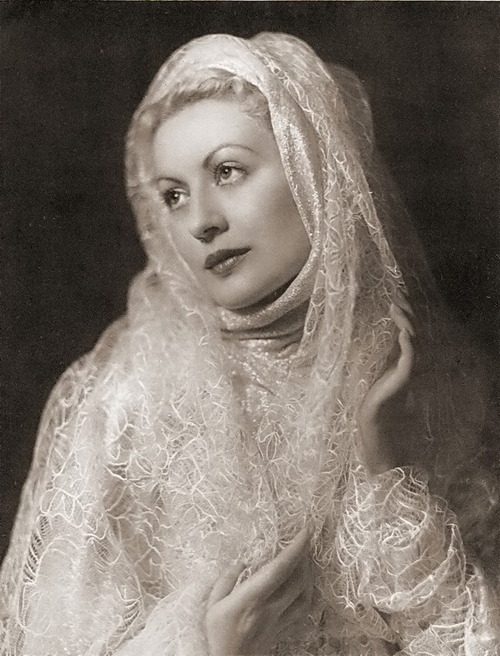 rosalind maingot 1944