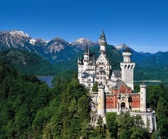 castle Neuschwanstein-Germany
