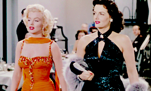 marilyn and jane strutting 501