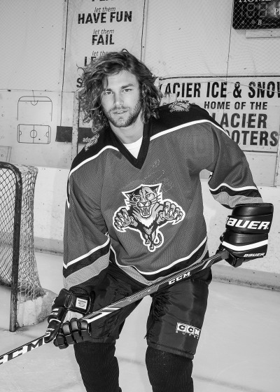 HOCKEY cole monahan 400