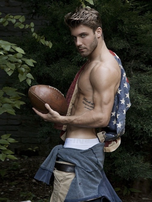 football shirtless 4501