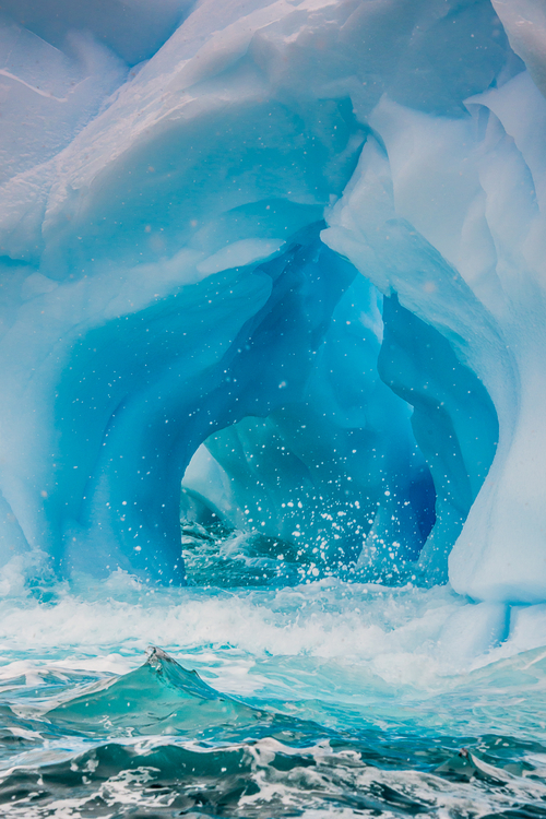 ice waves