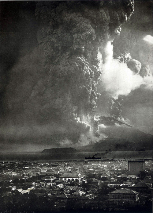 japan volcano 1910s