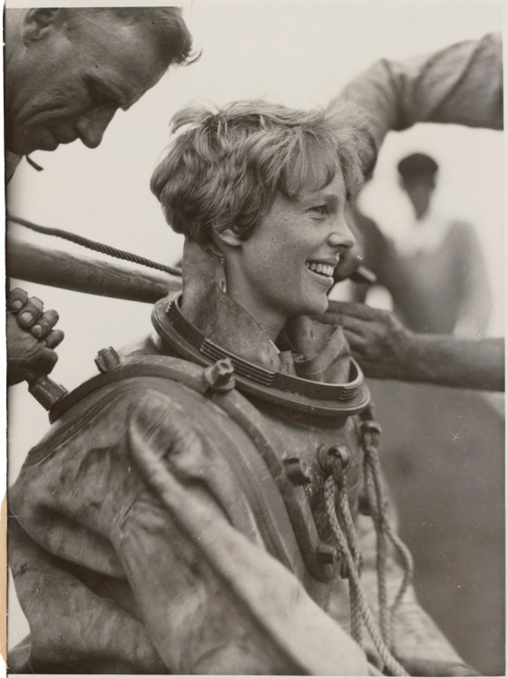 100 amelia earhart 1929