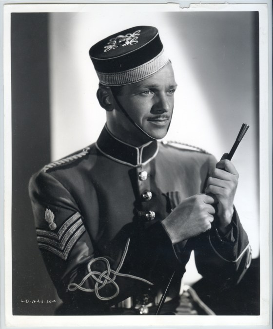 DouglasFairbanksJrGungaDin1939