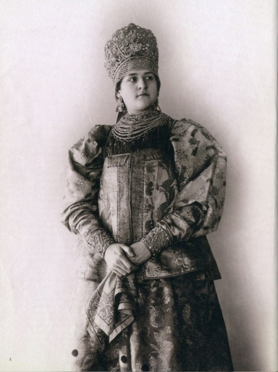 russian north dress 503