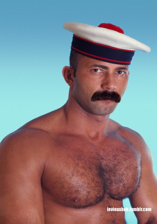 sailor stache 44