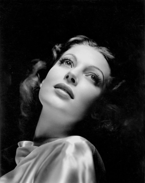 Loretta Young, 1933, photo by Clarence Sinclair Bull