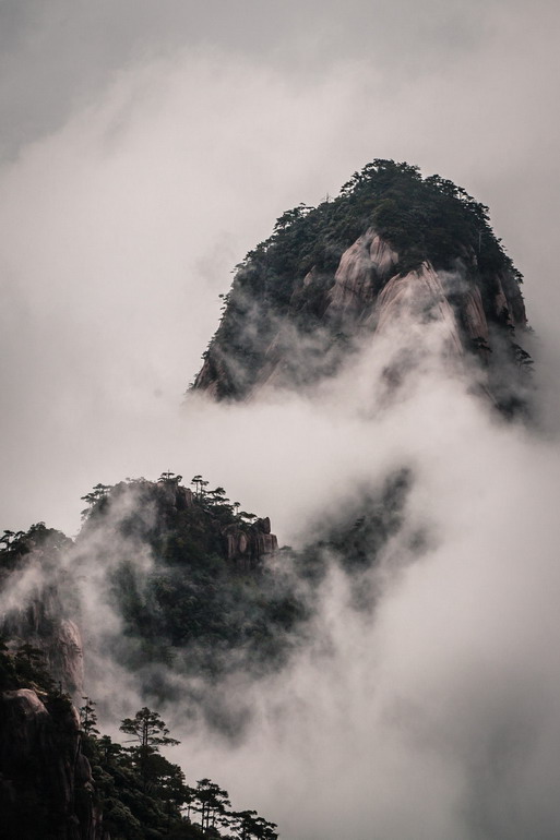 MOUNTAIN MISTY CHINA