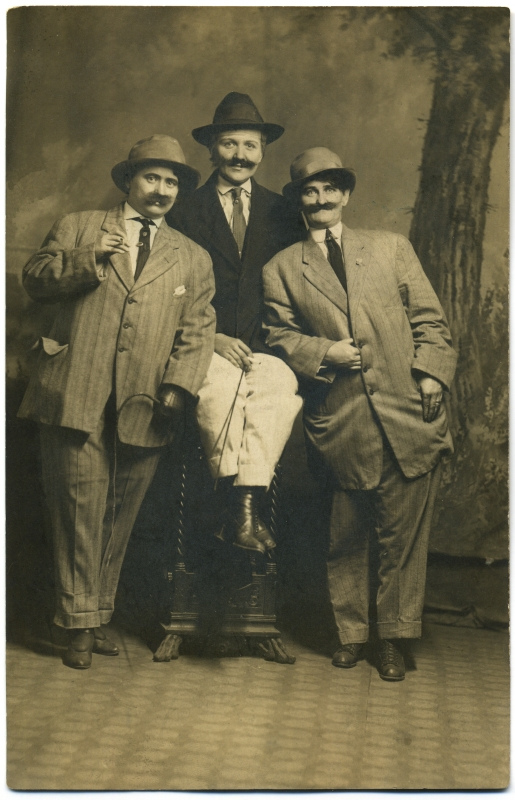 3 cross dressing women 1800s