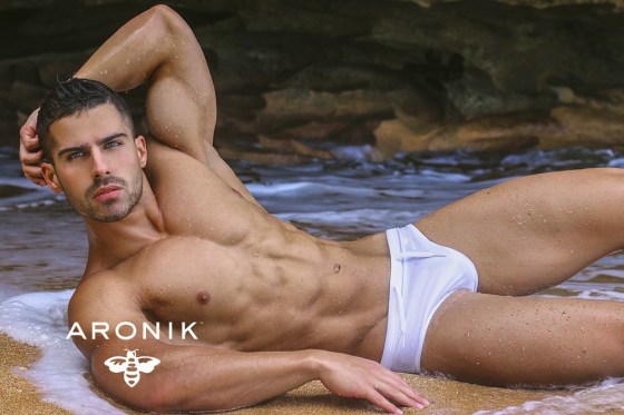 swimwear models 1284