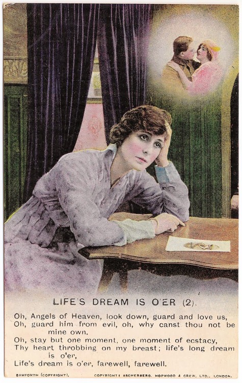 WWI life's dream is o'er