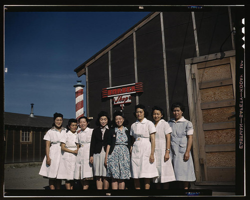 WWII AMERICAN WOMEN IN JAPANESE DETENTION CAMP WWII