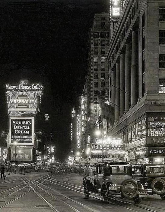NYC TIMES SQUARE 1930s 500