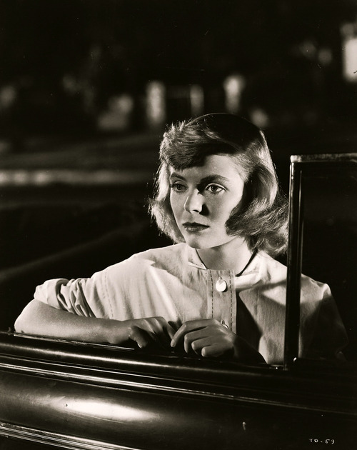 PATRICIA NEAL 324