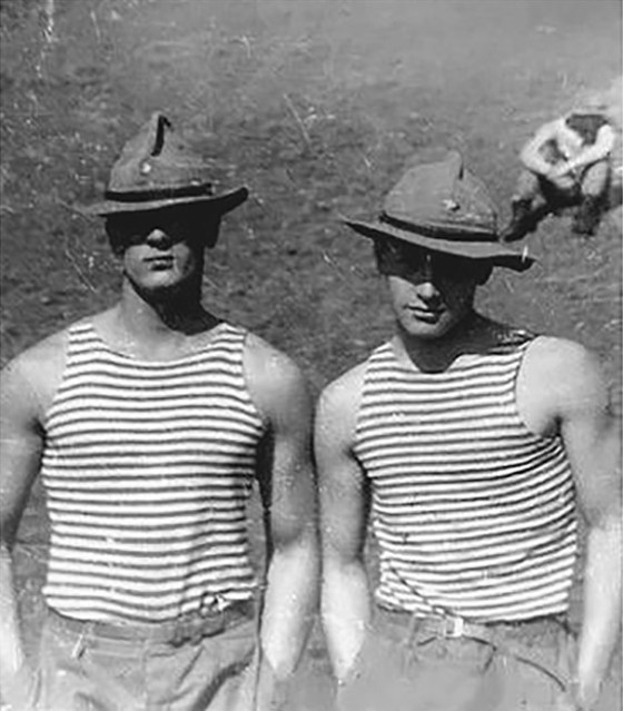 soldiers together 799