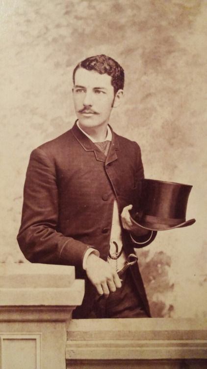 top hat and stache 43