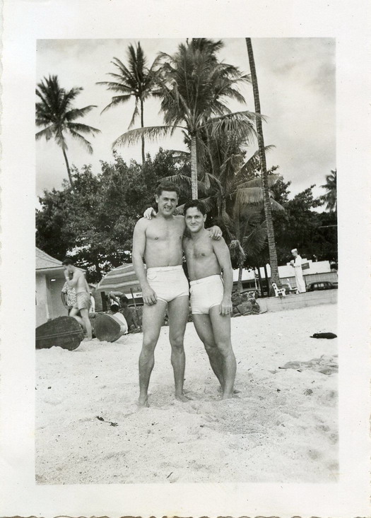 men together 1940s 9511
