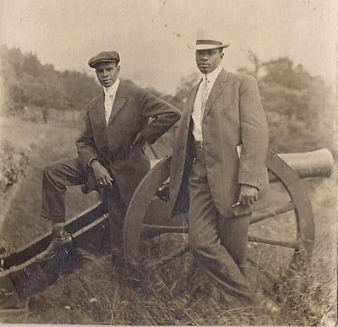 men together hats 441287