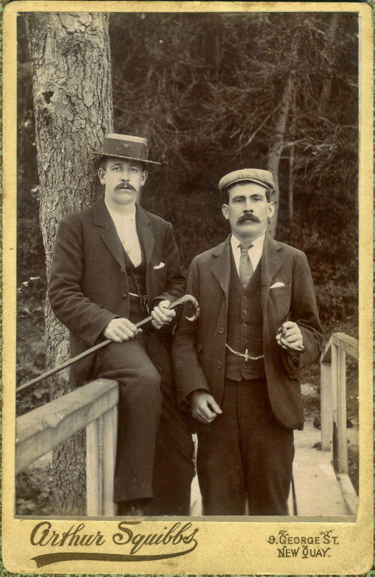 men together hats 441288