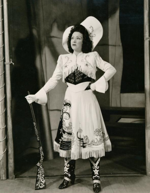 cowgirl Ethel Merman as Annie Oakley in Annie Get Your Gun, 1946