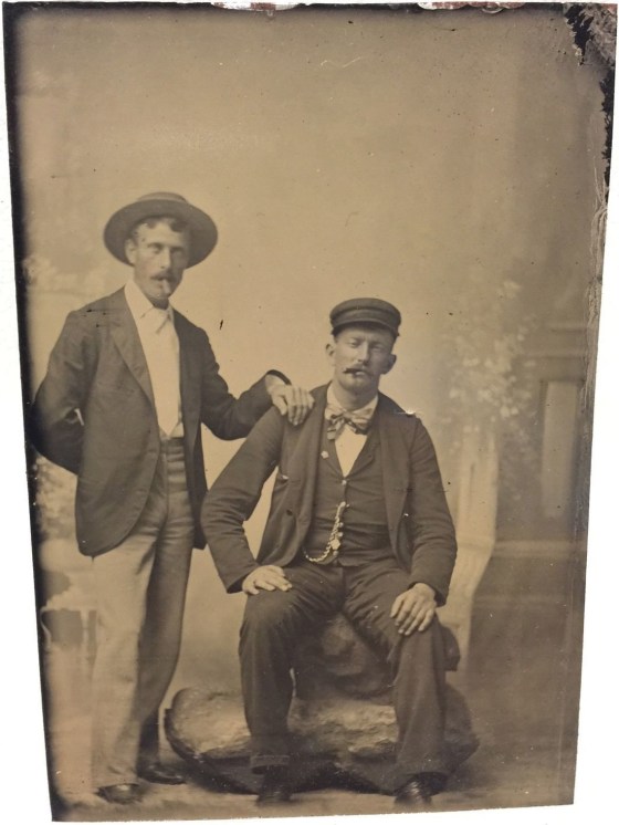 stache together 41280