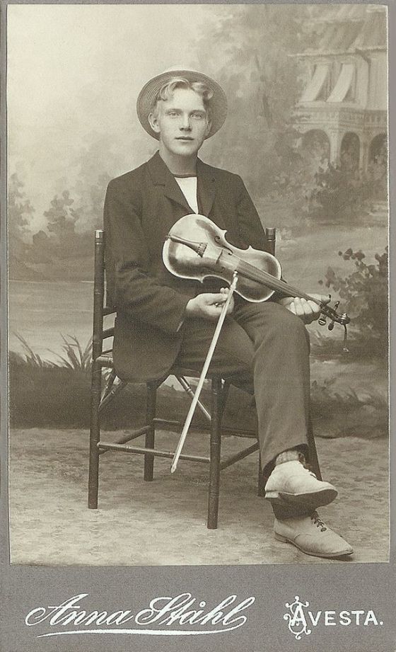 swedish violinist
