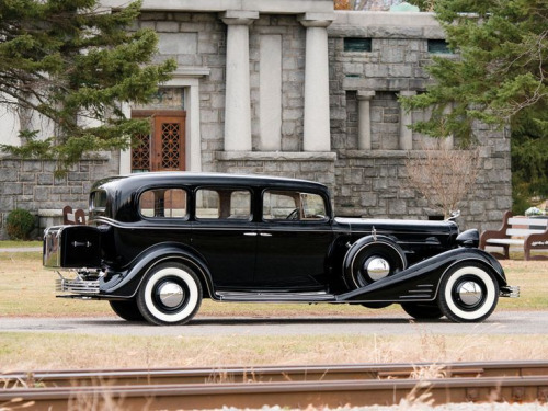 1933 Cadillac V-16 Seven-Passenger Sedan