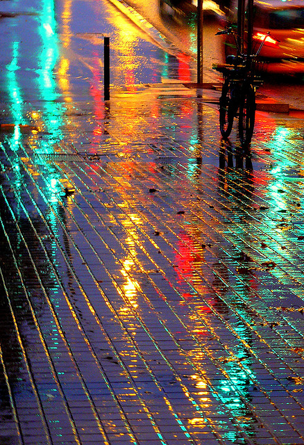 rain reflections barcelona jordimeneses