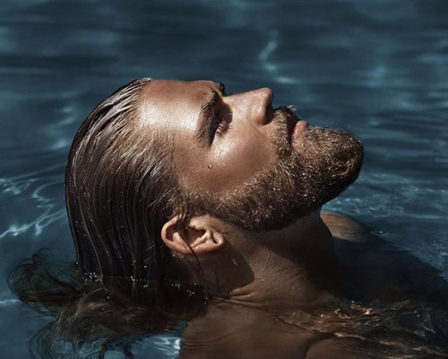 Ben Dahlhaus - Esra Sam