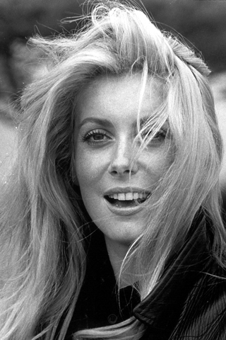 catherine-deneuve-198