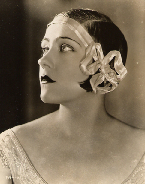 gloria swanson 243