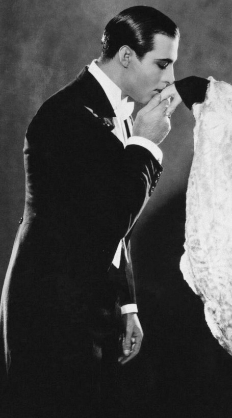 rudolph valentino 4113